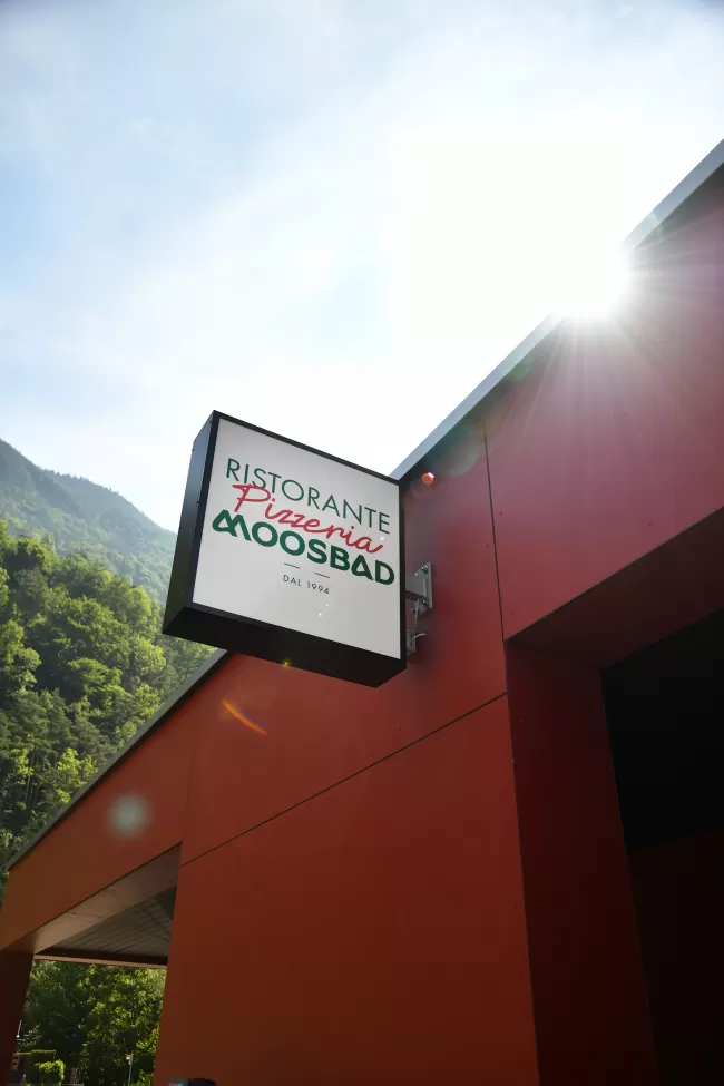 Sanierung im Schwimmbad Altdorf – das Ristorante Pizzeria Moosbad bleibt geöffnet